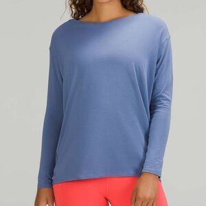 lululemon back in action tee size 16 - water drop